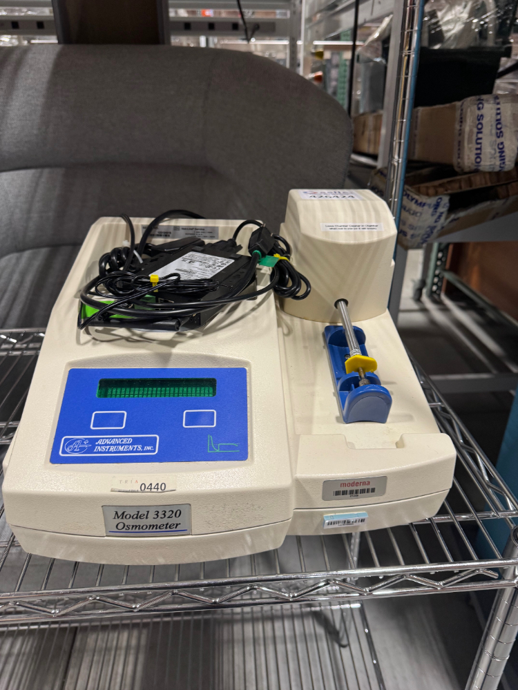 Image of Advanced Instruments Model 3320 Osmometer